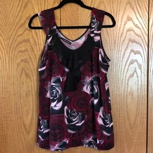 Maurices Women’s floral tank top 0X